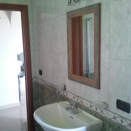 La Pineta Bed & Breakfast 3*