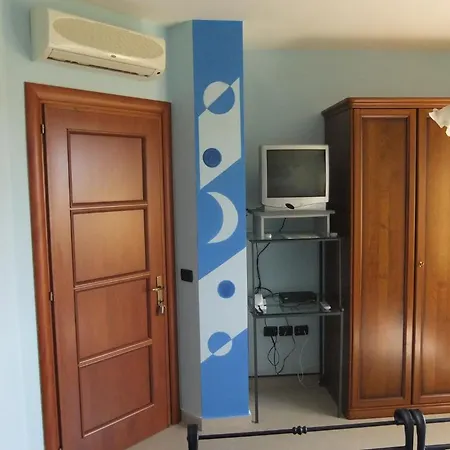 Bed & Breakfast La Pineta SantʼAntìoco